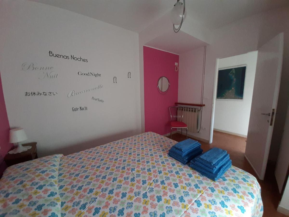Appartamento Genziana - Con Vista Piscina E Garage Sirmione Exteriör bild